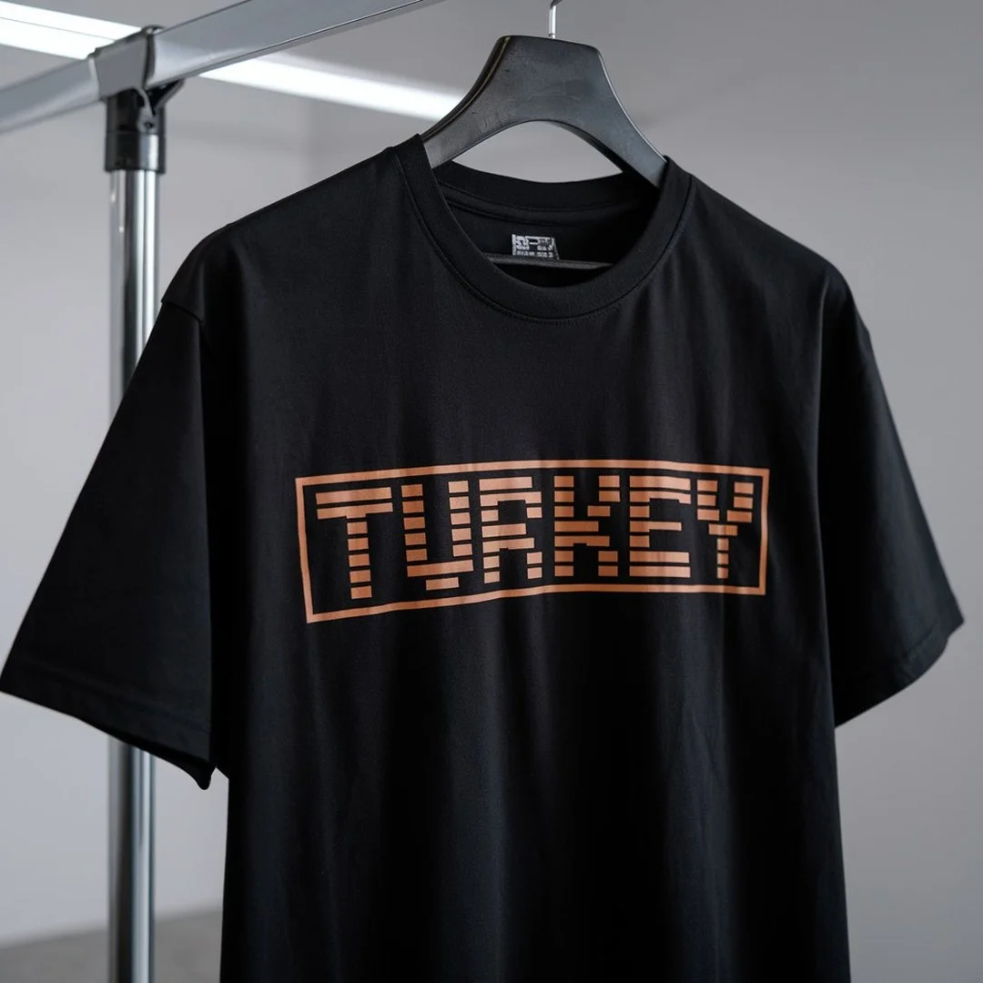 T-Shirt Article # 07